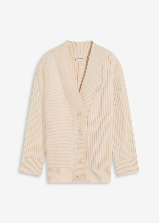 Pletena jopa z rebrasto pletenim vzorcem