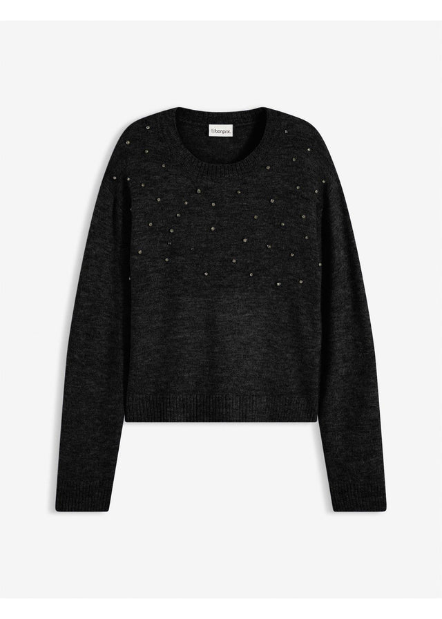 Pulover v kvadratnem kroju