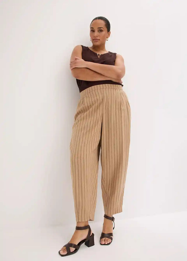 26049933
