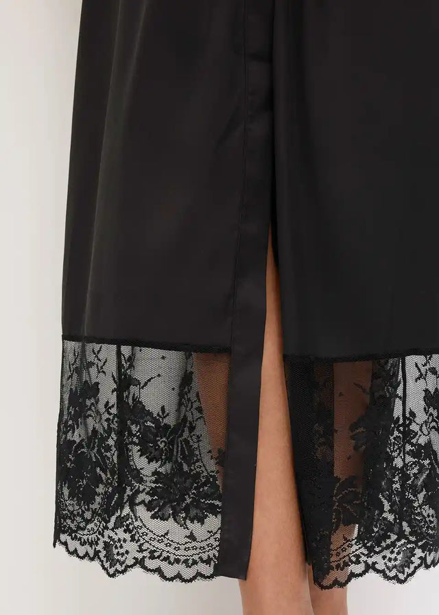 26072908