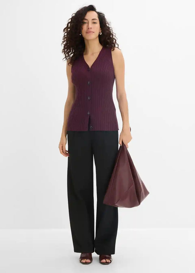26081569
