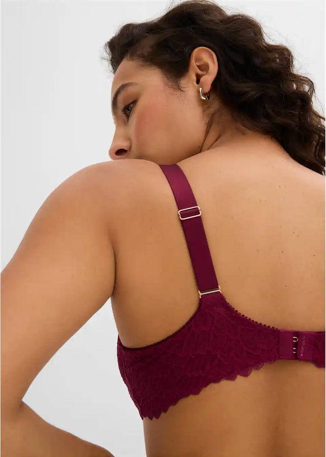 26093209