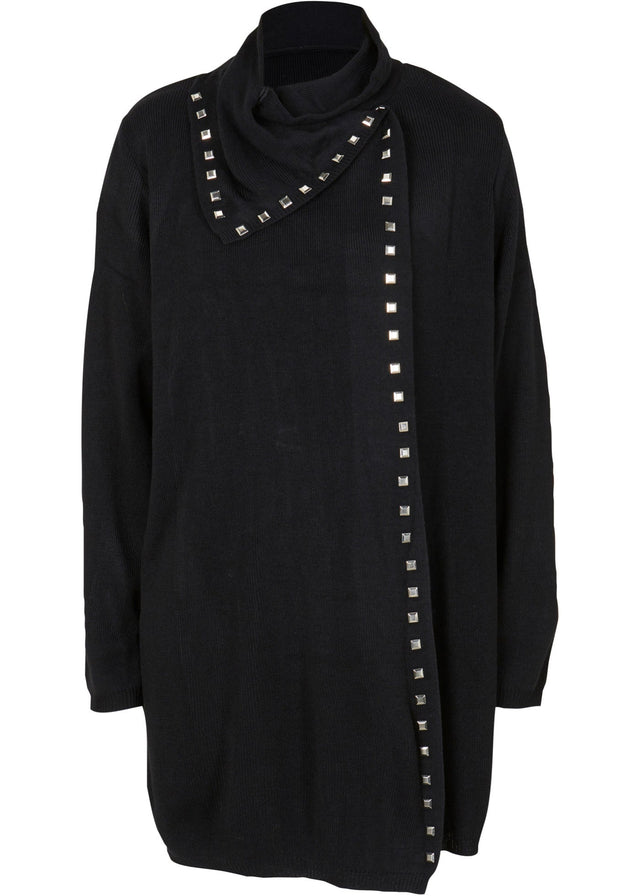 Dolga pletena jopa z detajli iz kovic