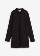 Dolga bluza z razporkom iz padajoče viskoze