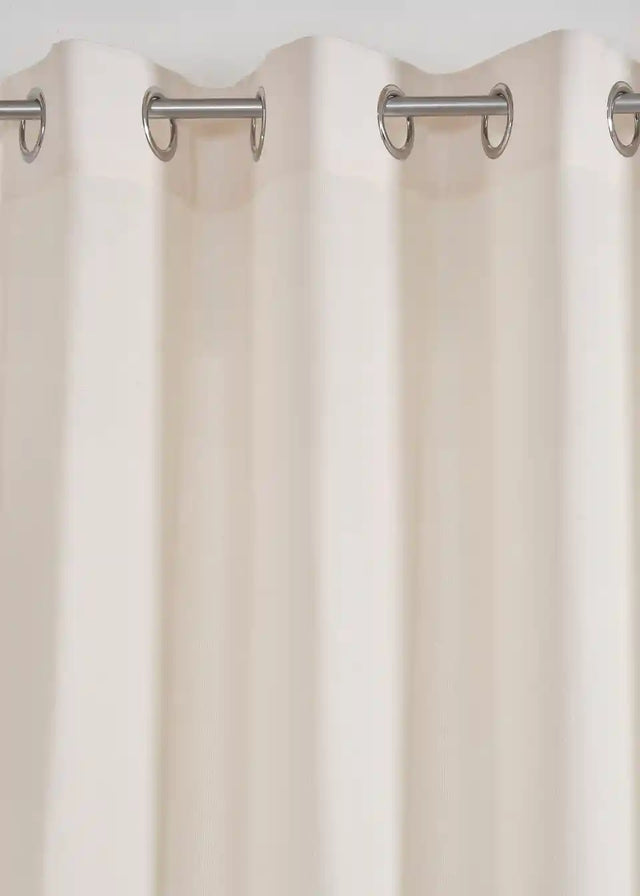 25021910