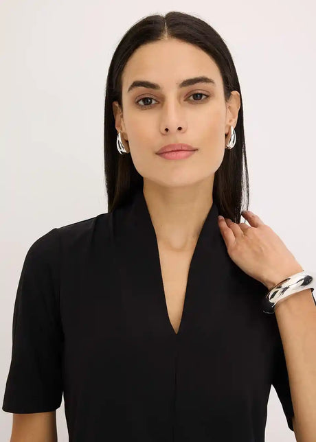 25056090