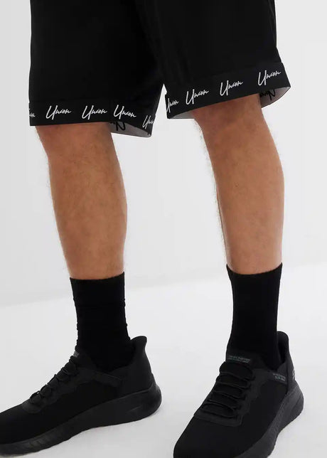 25090284