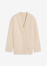 Pletena jopa z rebrasto pletenim vzorcem