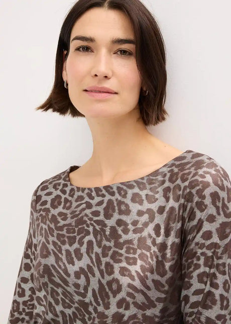 25111873