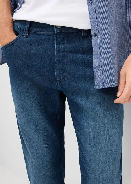 26004204