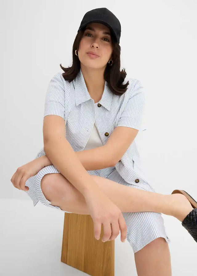 26040635