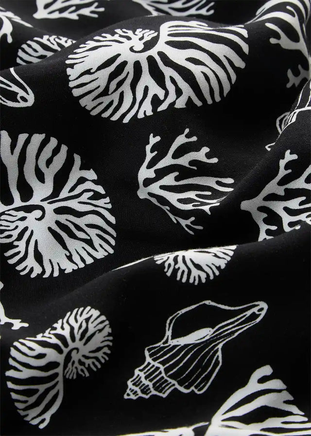 26044326