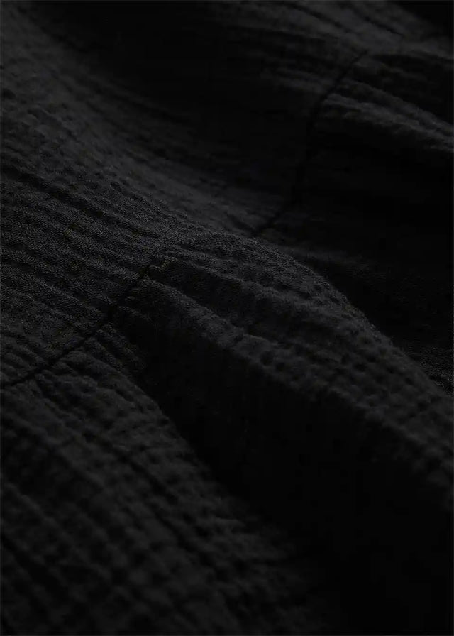 26050427
