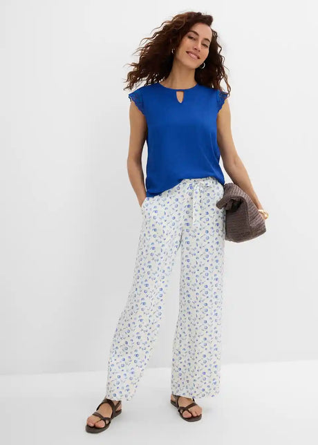 26052232
