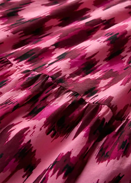 26054001