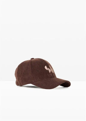 26096118